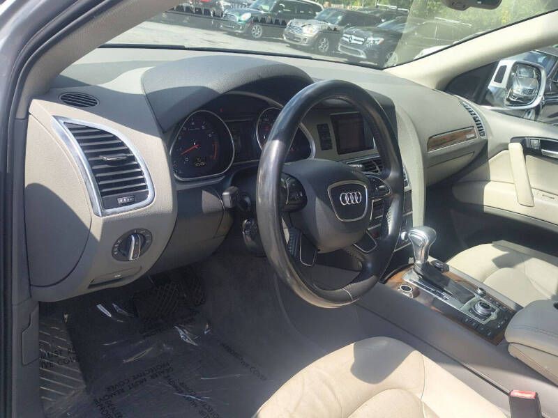 2013 Audi Q7 Image 9