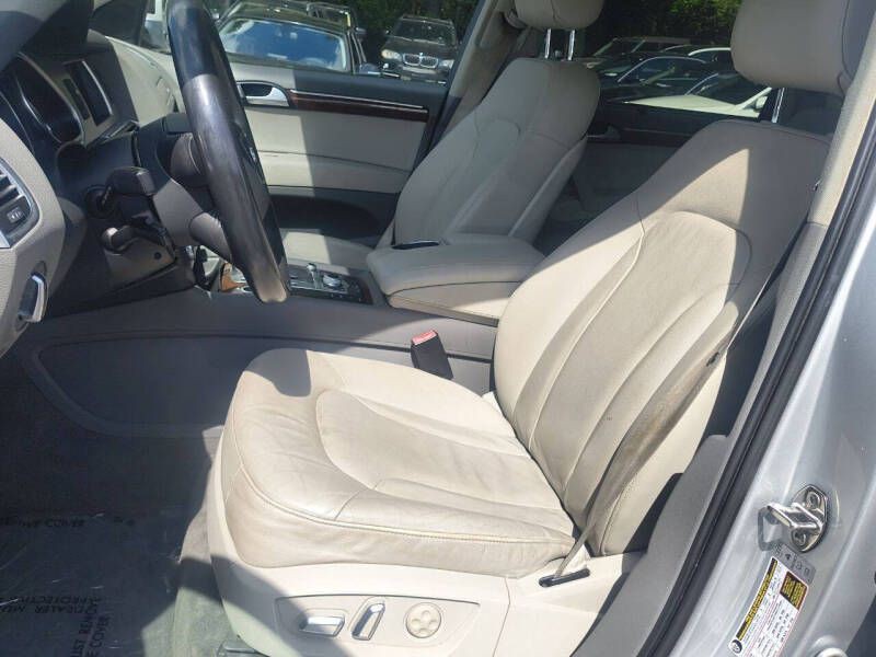 2013 Audi Q7 Image 10