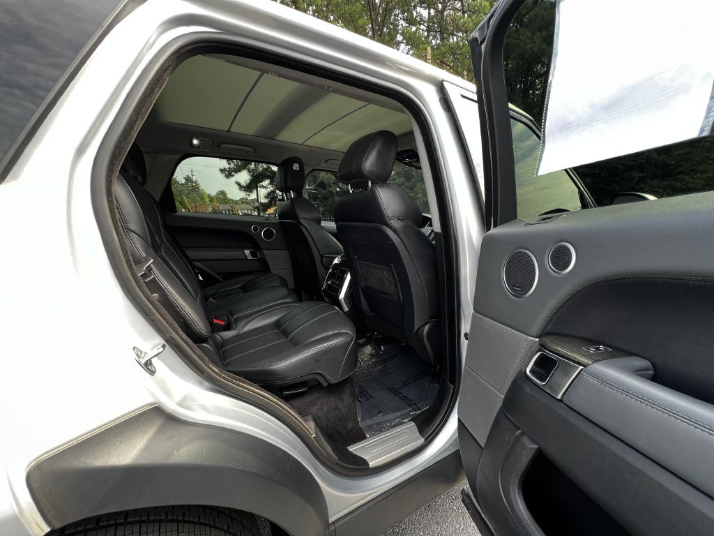 2014 Land Rover Range Rover Sport Image 18