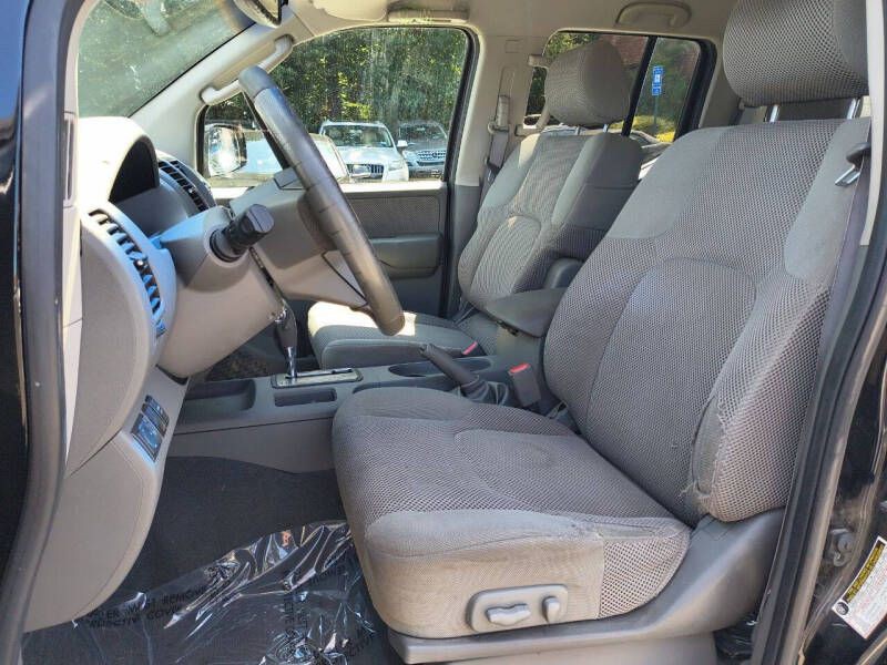 2008 Nissan Frontier Image 10