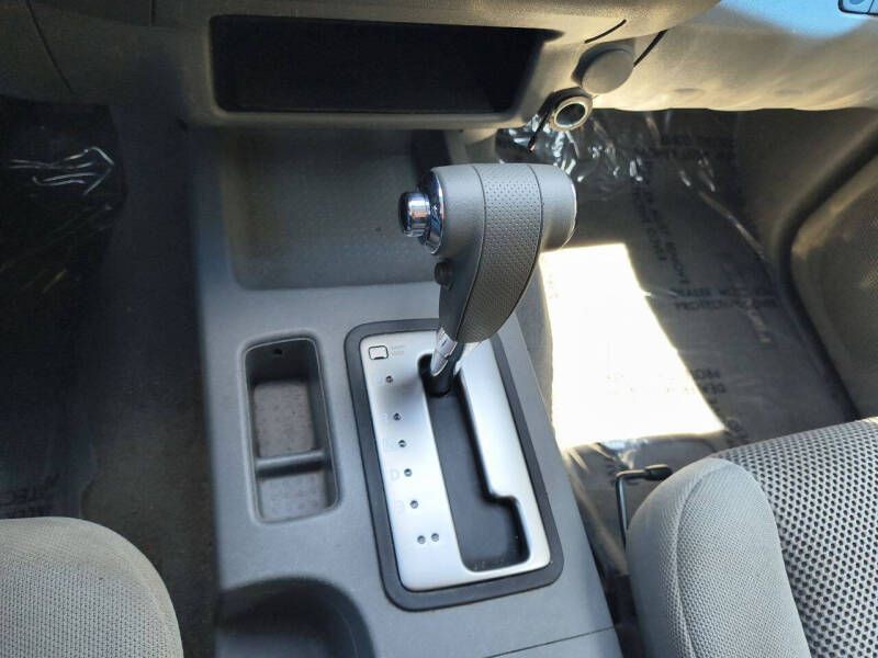 2008 Nissan Frontier Image 17