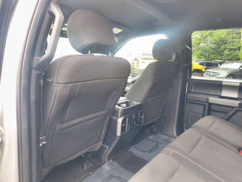 2017 Ford F-150 Image 12