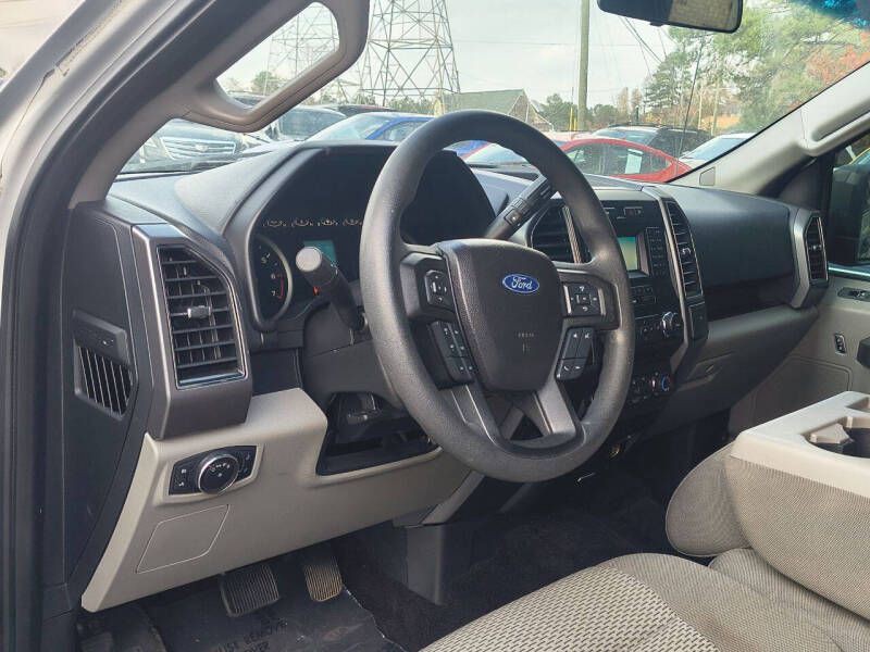 2017 Ford F-150 Image 9