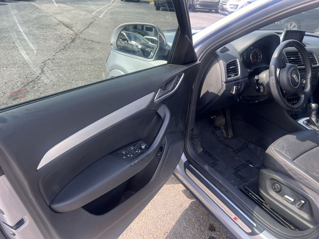 2018 Audi Q3 Image 10