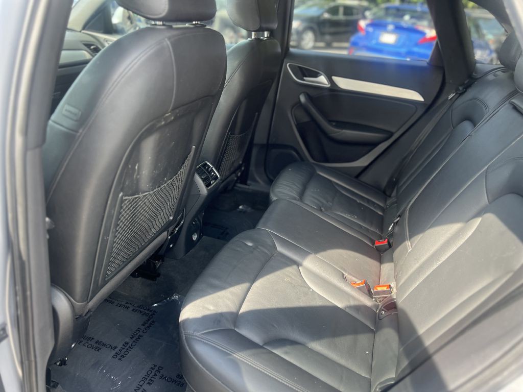 2018 Audi Q3 Image 12