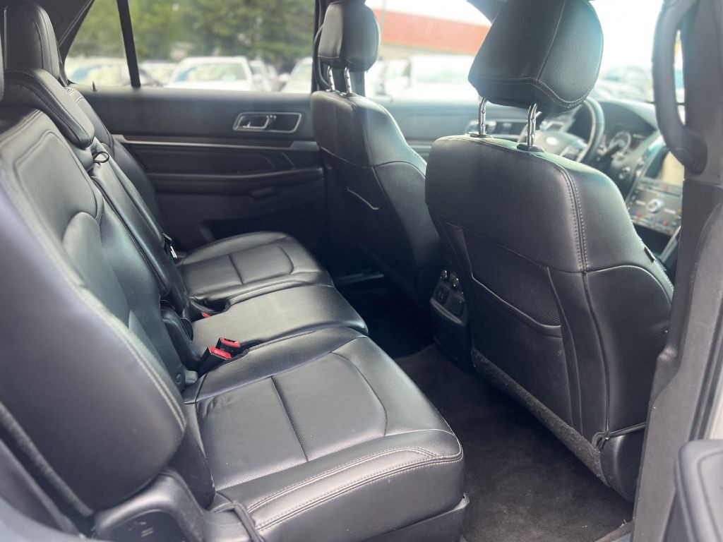 2016 Ford Explorer Image 15