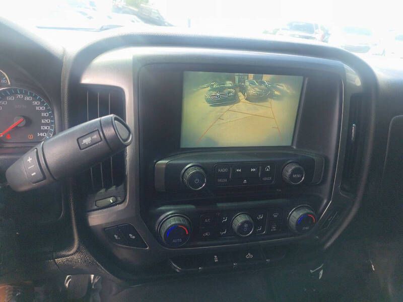 2018 Chevrolet Silverado 1500 Image 22