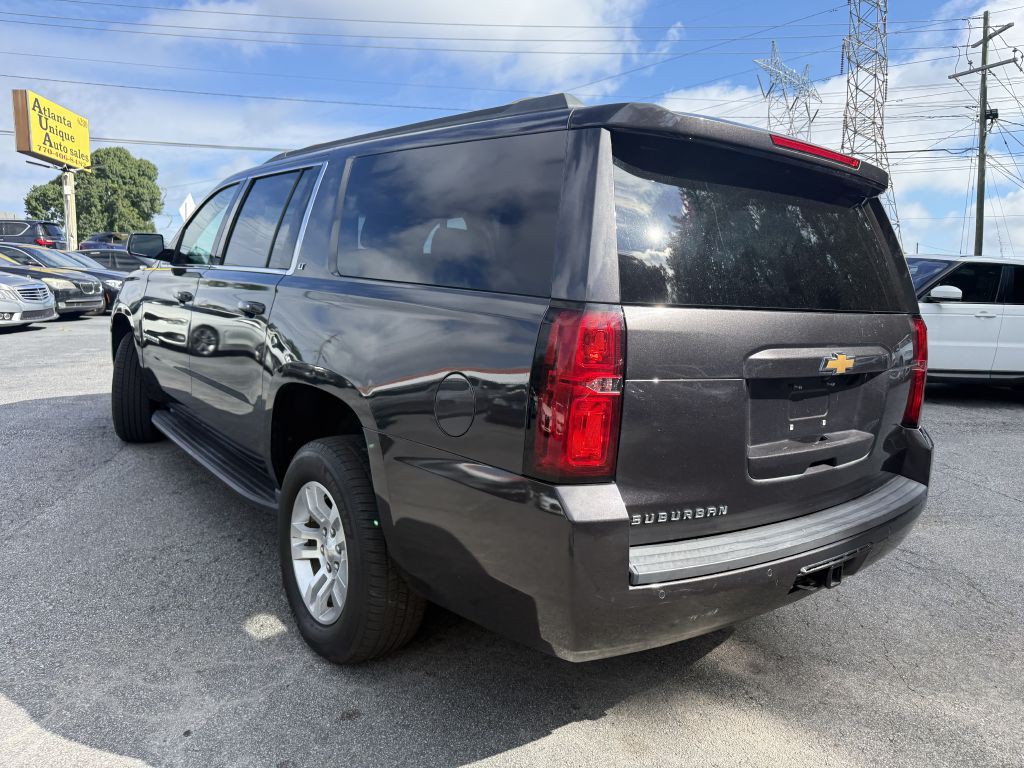2019 Chevrolet Suburban Image 7