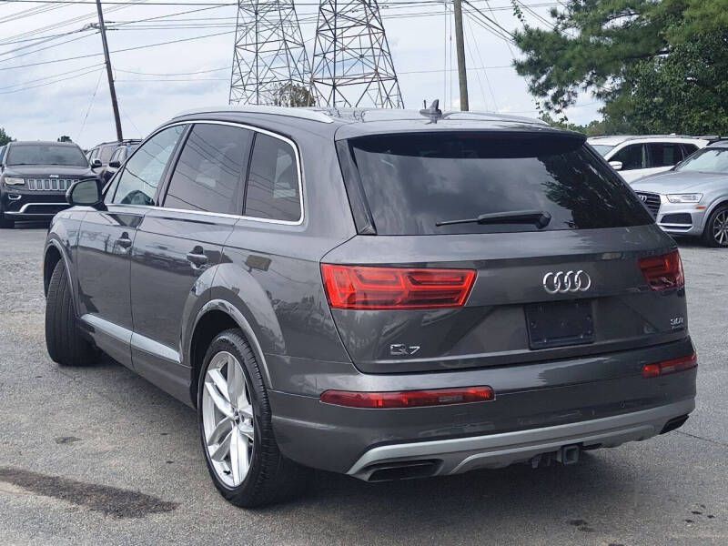 2018 Audi Q7 Image 7
