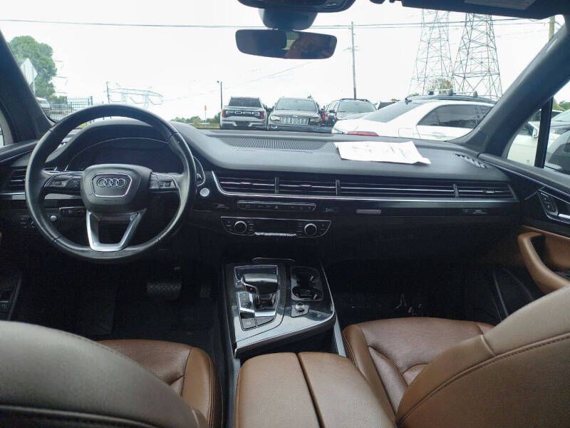 2018 Audi Q7 Image 15