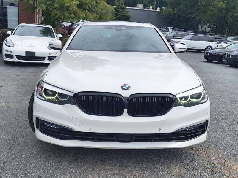 2018 BMW 5 Series Image 2