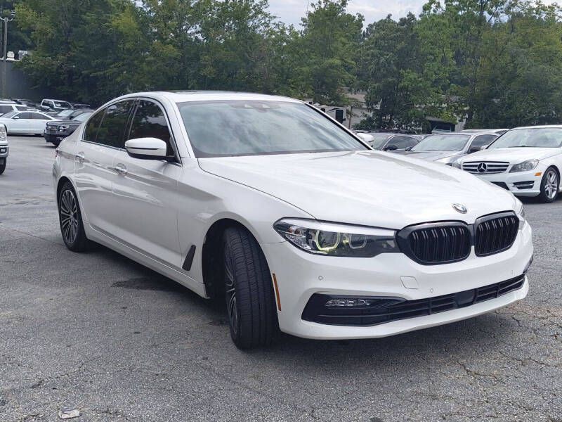 2018 BMW 5 Series Image 3