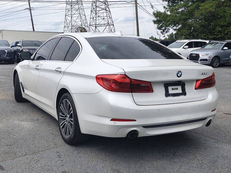 2018 BMW 5 Series Image 8