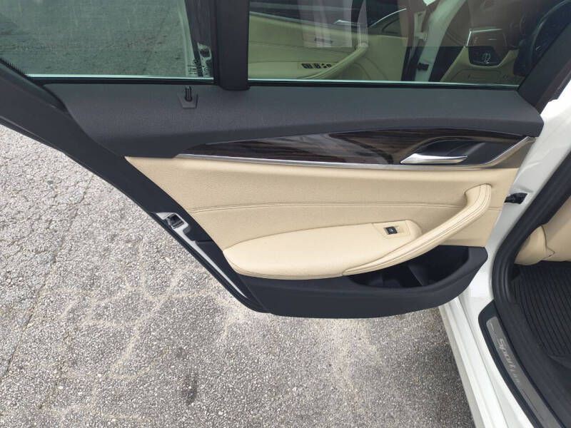 2018 BMW 5 Series Image 13