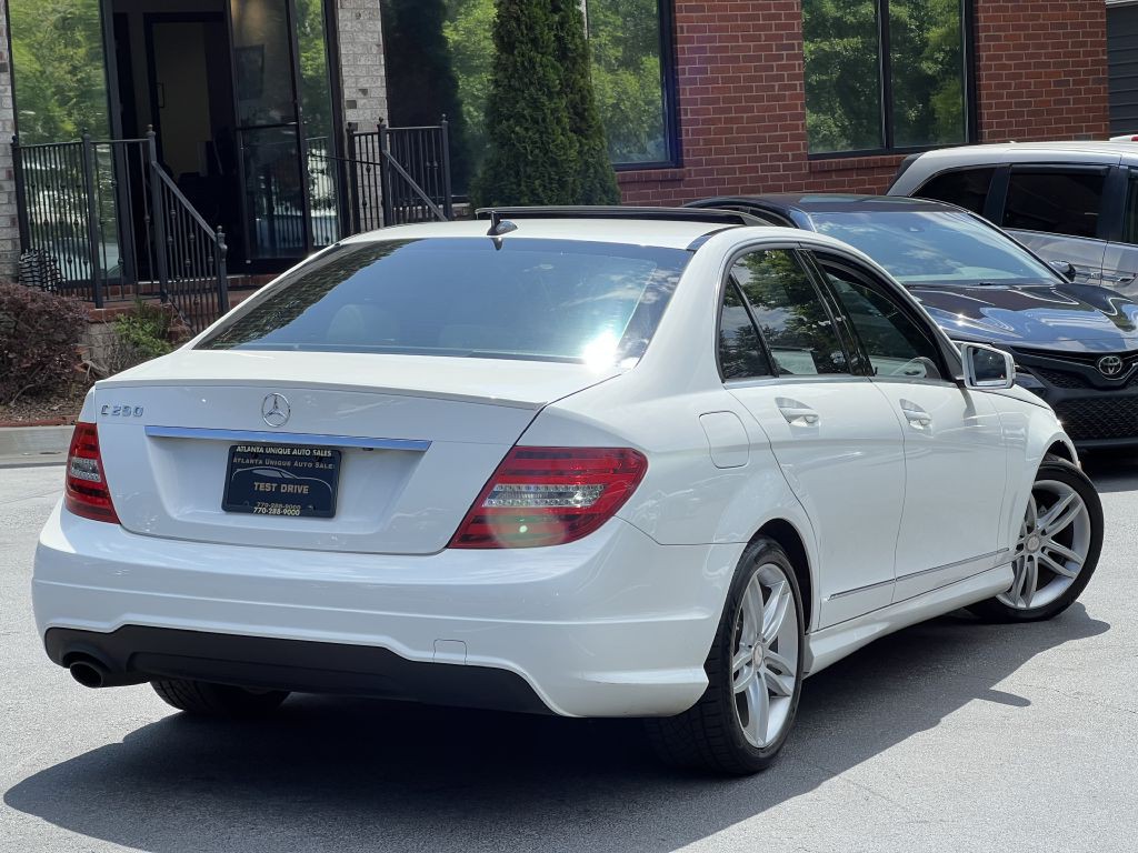 2013 Mercedes-Benz C-Class Image 4