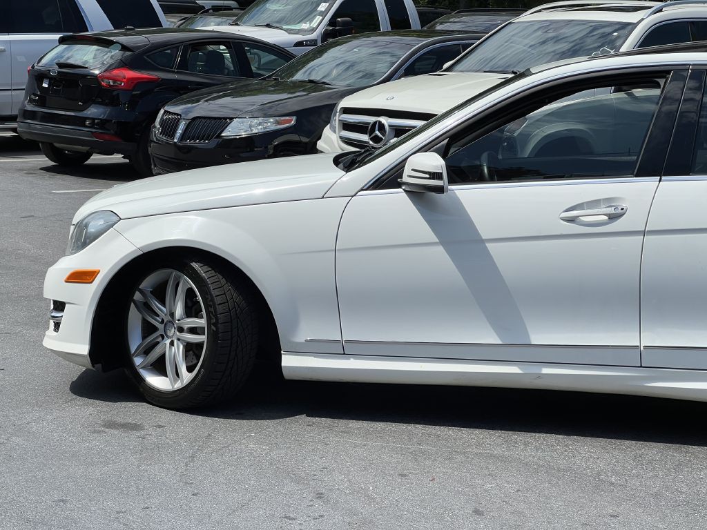 2013 Mercedes-Benz C-Class Image 7