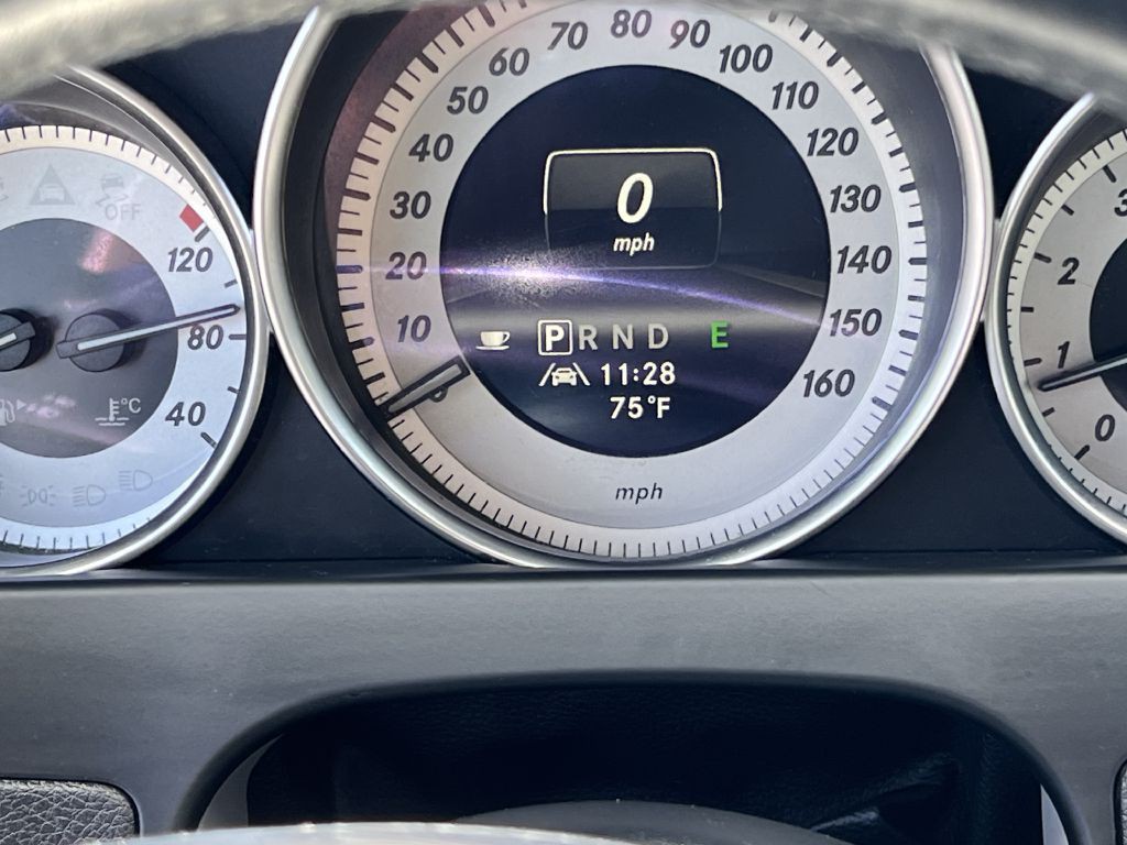 2013 Mercedes-Benz C-Class Image 15