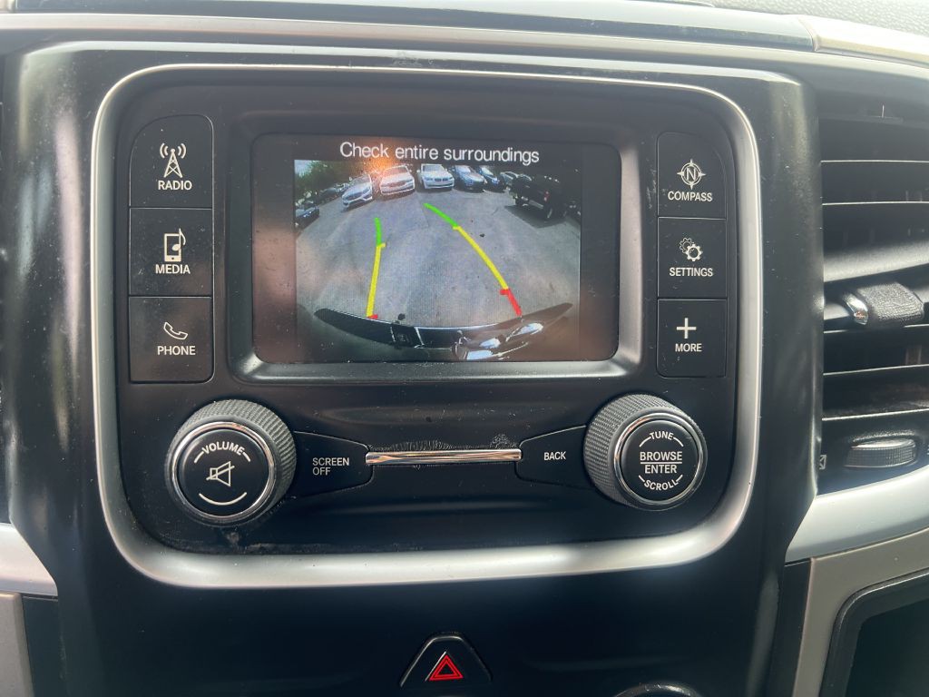 2015 RAM 1500 Image 17