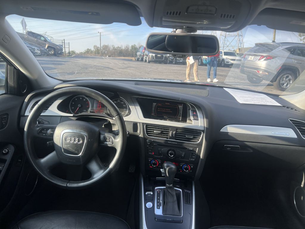 2009 Audi A4 Image 11