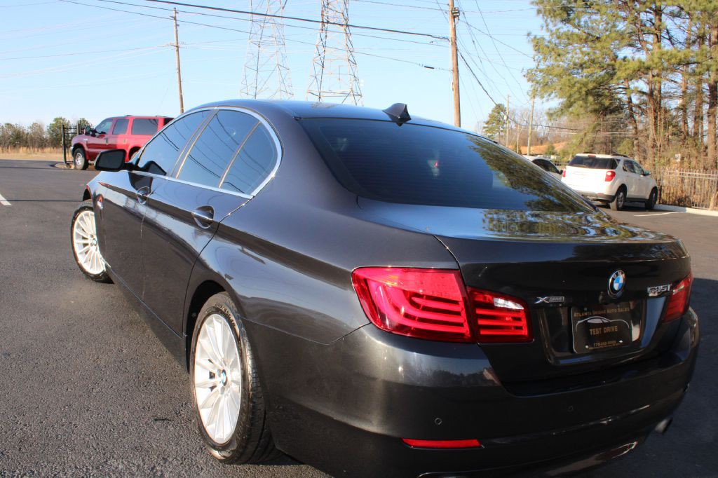 2013 BMW 5 Series Image 4