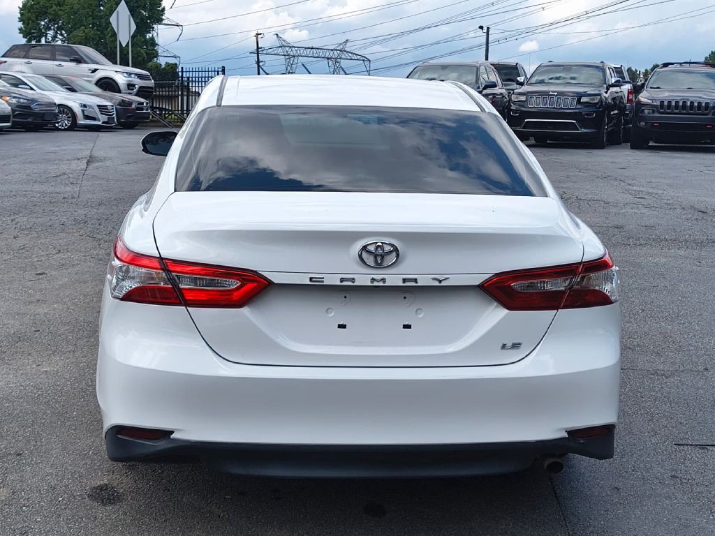 2018 Toyota Camry Image 6