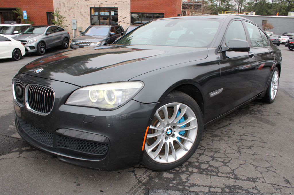 2012 BMW 7 Series Image 5