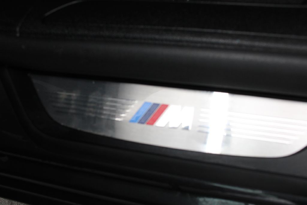 2012 BMW 7 Series Image 16