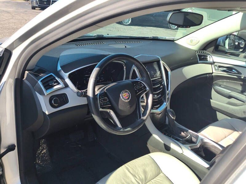 2014 Cadillac SRX Image 10