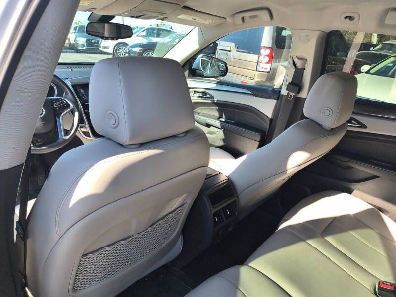 2014 Cadillac SRX Image 11