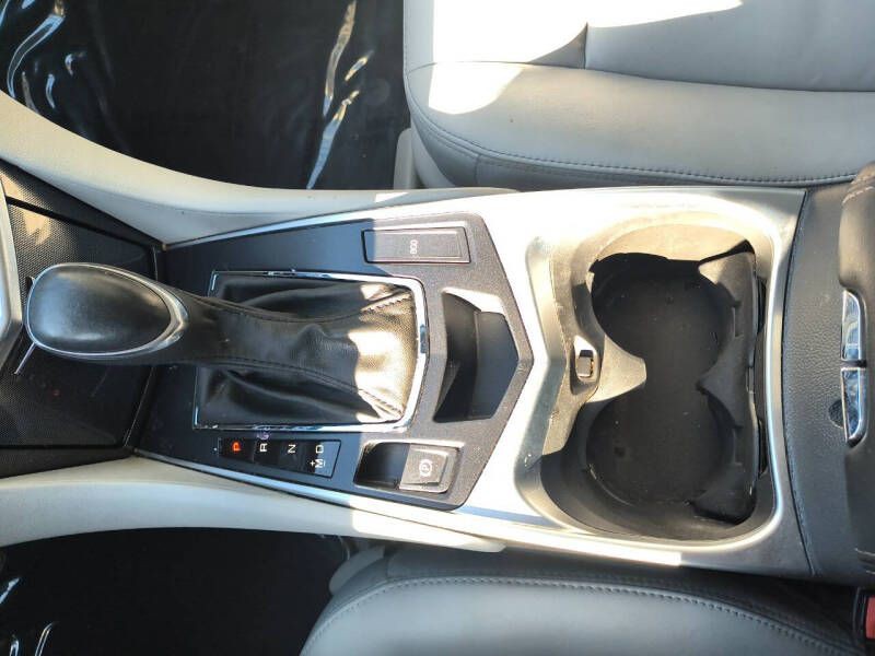 2014 Cadillac SRX Image 13