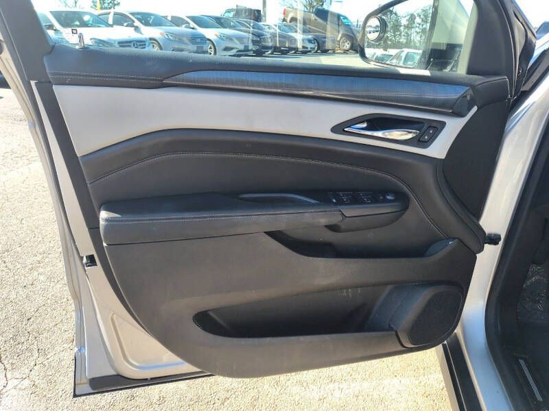 2014 Cadillac SRX Image 17