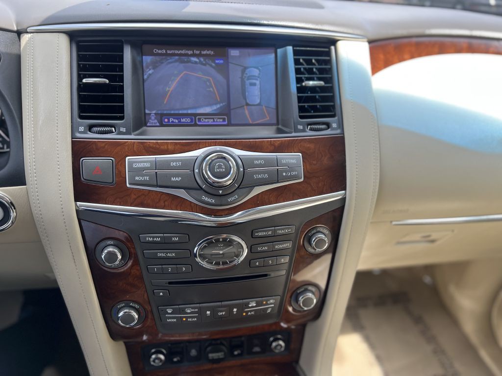 2015 INFINITI QX80 Image 13