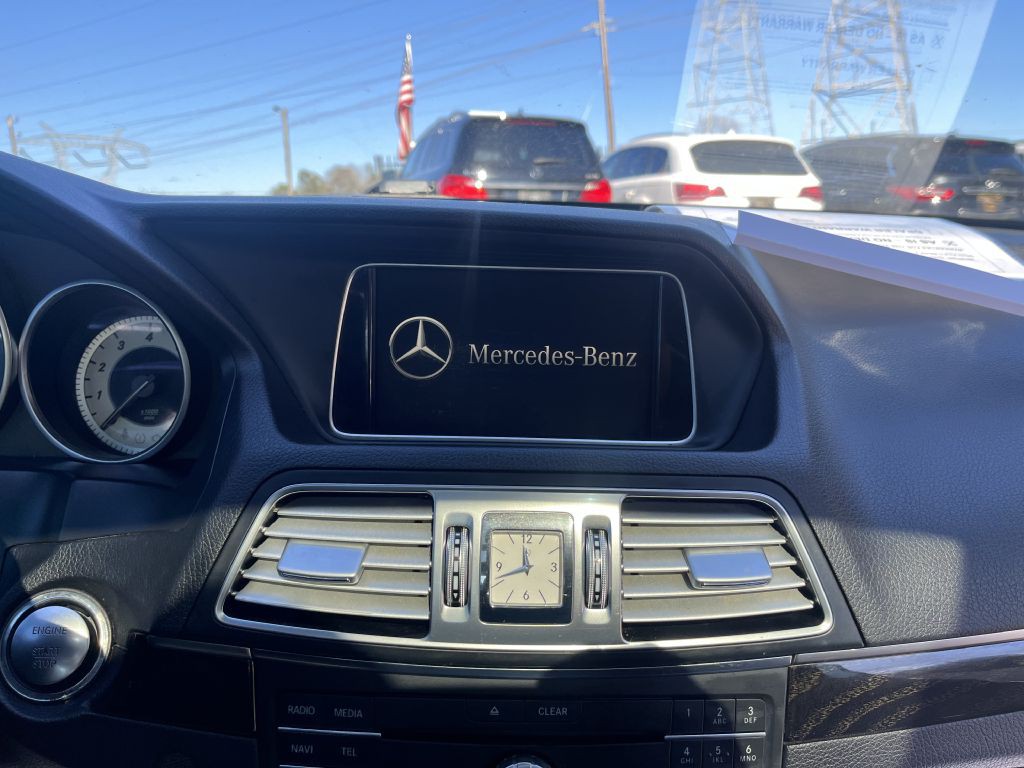 2016 Mercedes-Benz E-Class Image 10