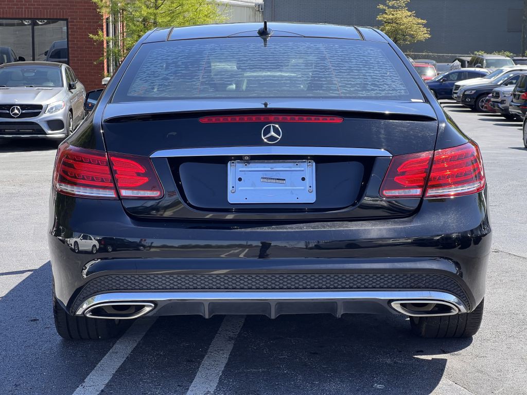2016 Mercedes-Benz E-Class Image 17