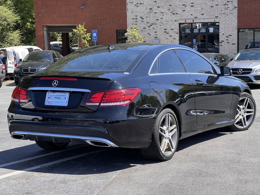 2016 Mercedes-Benz E-Class Image 18