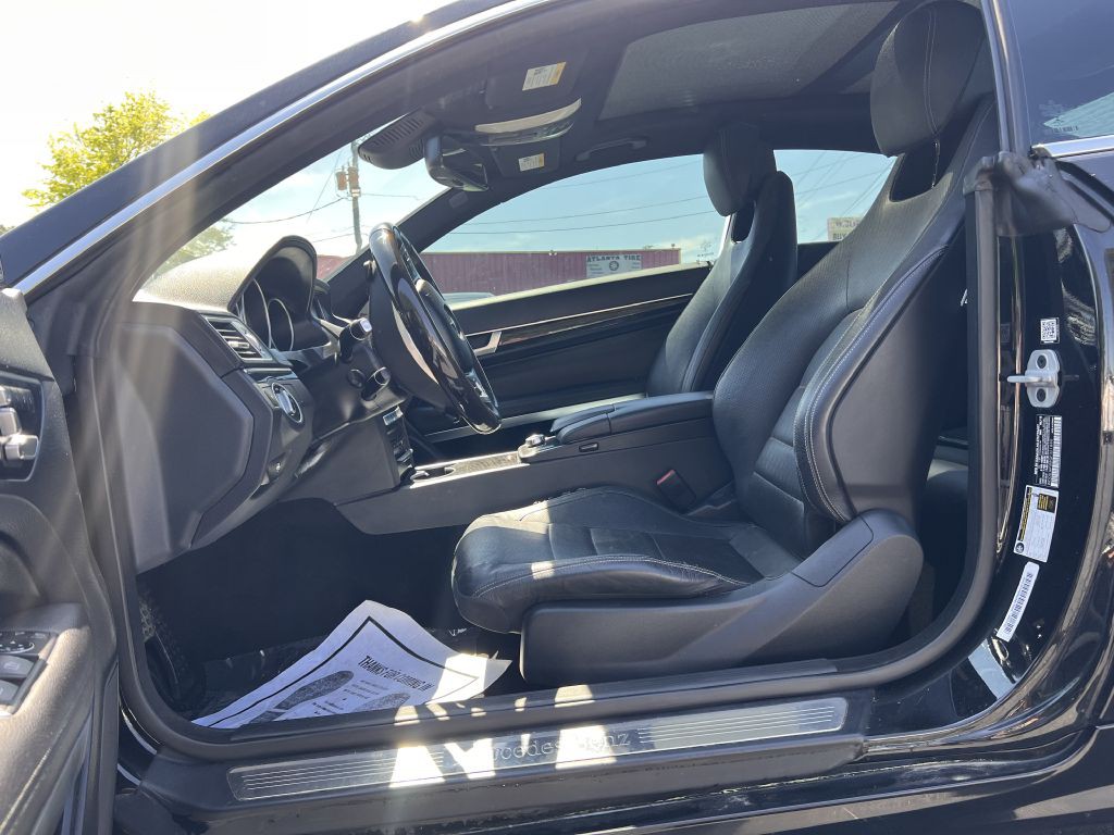 2016 Mercedes-Benz E-Class Image 26