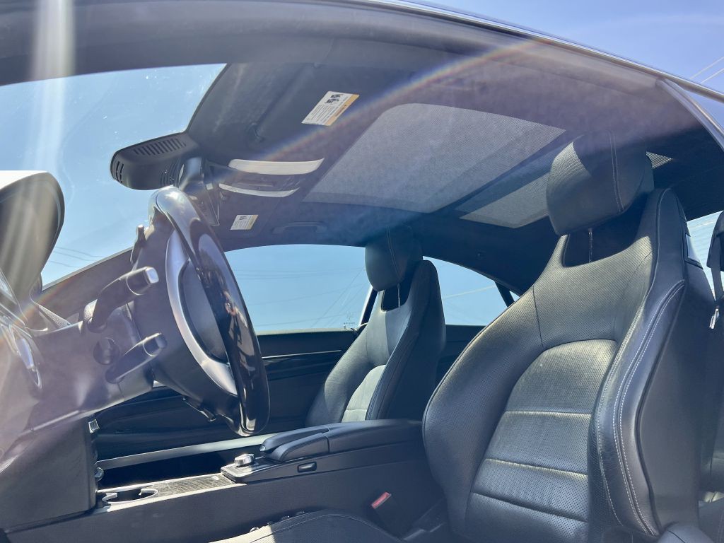 2016 Mercedes-Benz E-Class Image 45