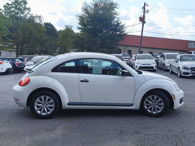 2016 Volkswagen Beetle Image 4