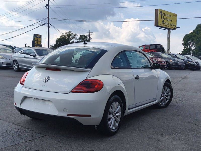 2016 Volkswagen Beetle Image 6