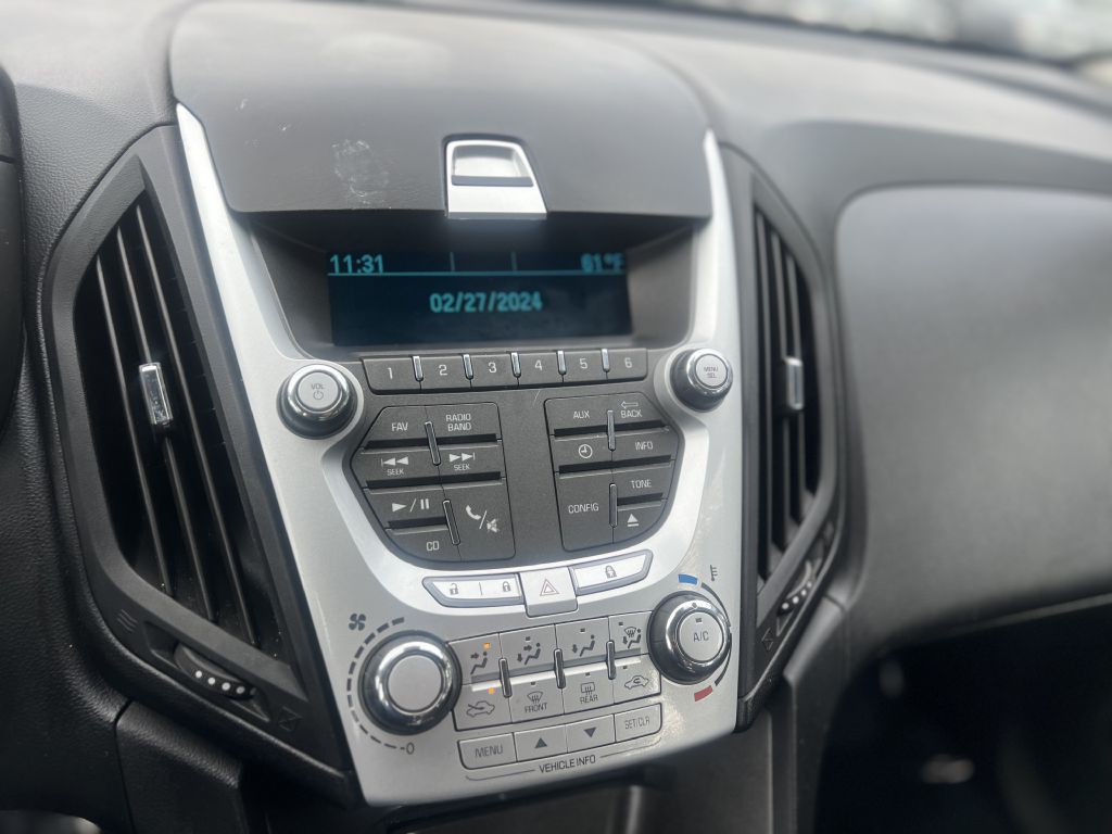 2015 Chevrolet Equinox Image 12