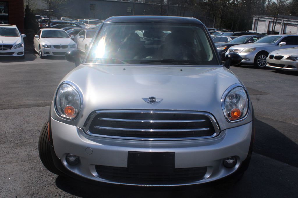 2014 MINI Cooper Image 2
