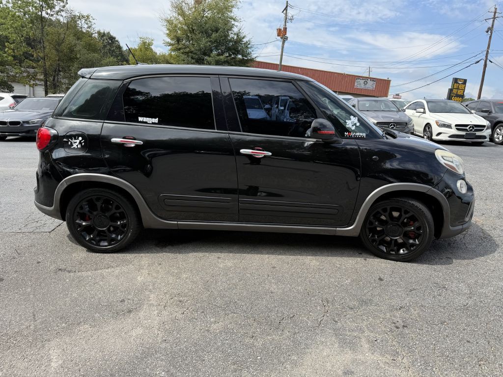 2014 FIAT 500L Image 4