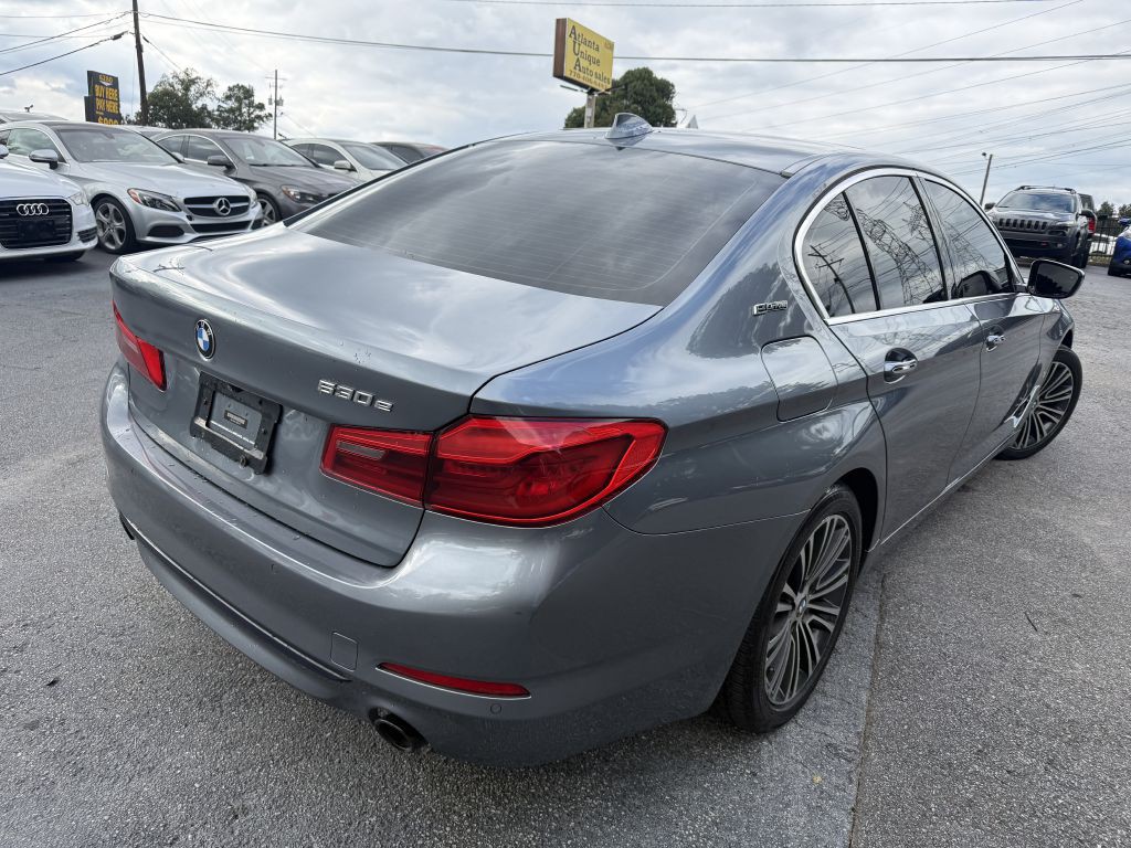 2018 BMW 5 Series Image 4
