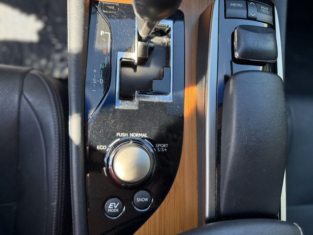 2013 Lexus GS Image 18
