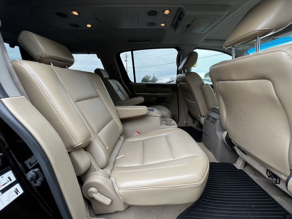 2011 Nissan Armada Image 15