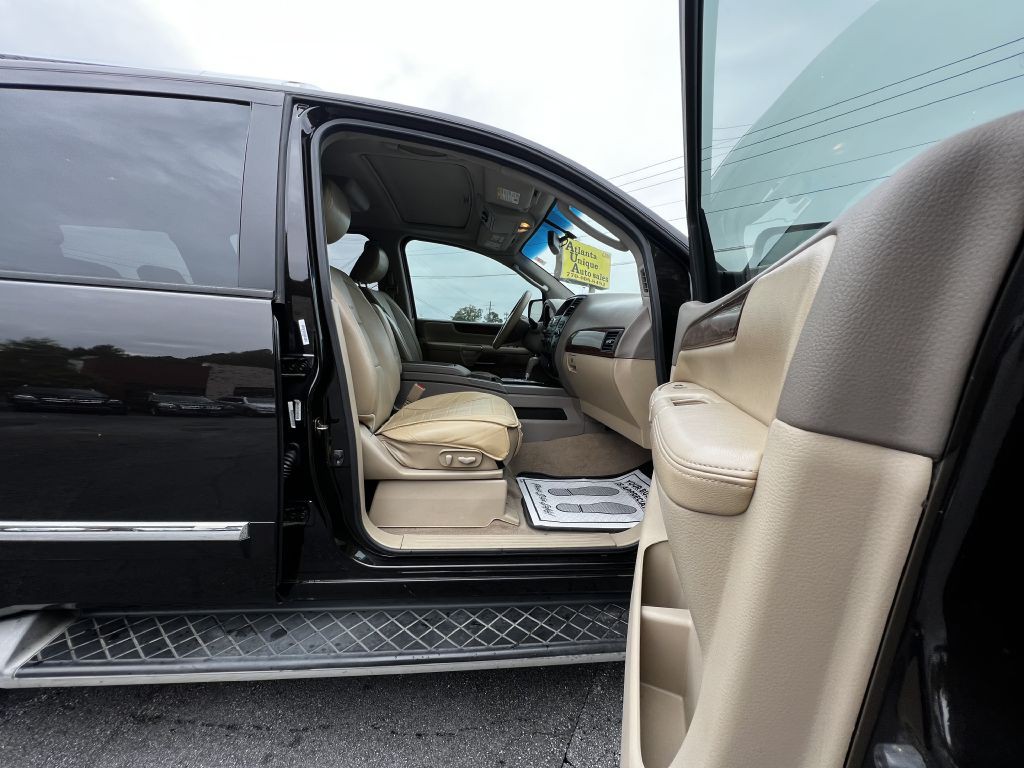 2011 Nissan Armada Image 23