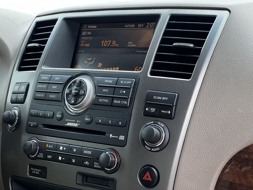 2011 Nissan Armada Image 27