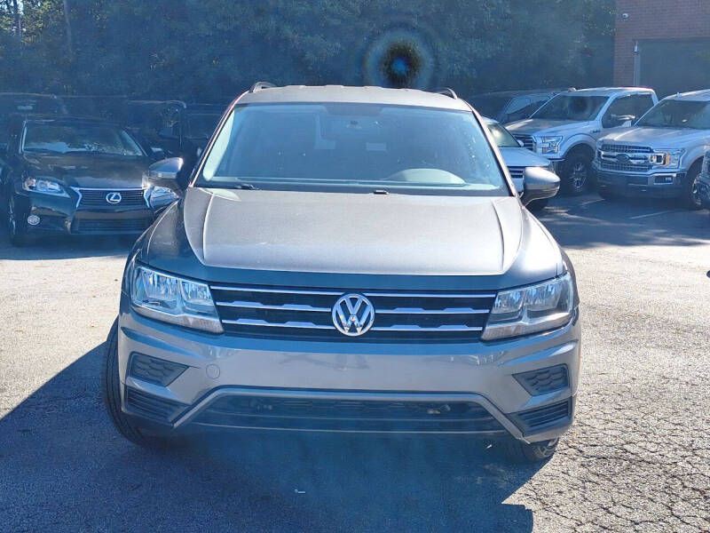 2018 Volkswagen Tiguan Image 2