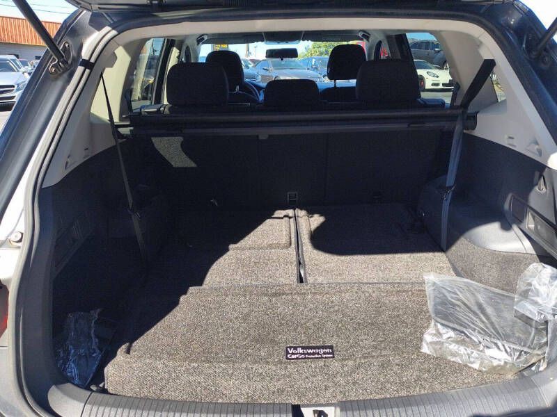 2018 Volkswagen Tiguan Image 14