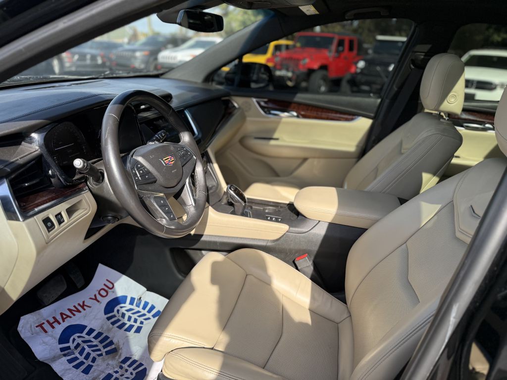 2017 Cadillac XT5 Image 10